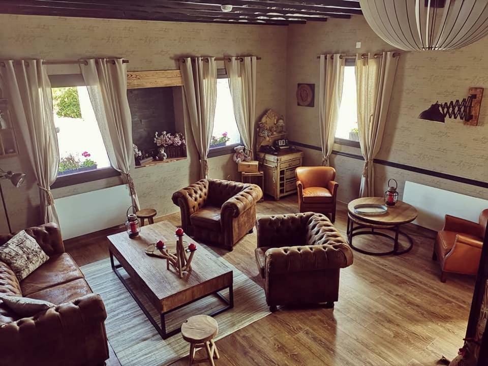 Auberge Saint-Jean Villequier-Aumont Zewnętrze zdjęcie