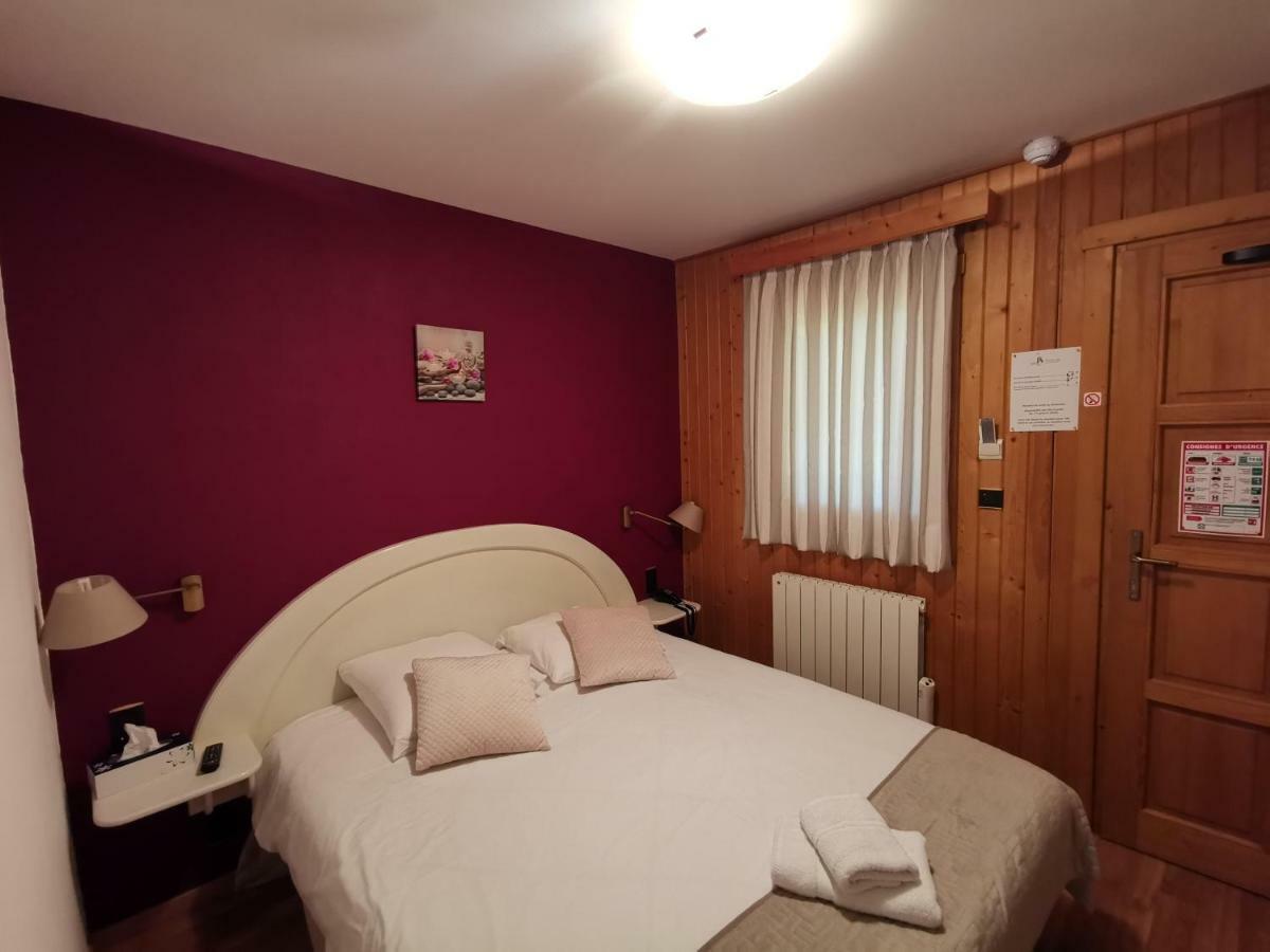 Auberge Saint-Jean Villequier-Aumont Zewnętrze zdjęcie